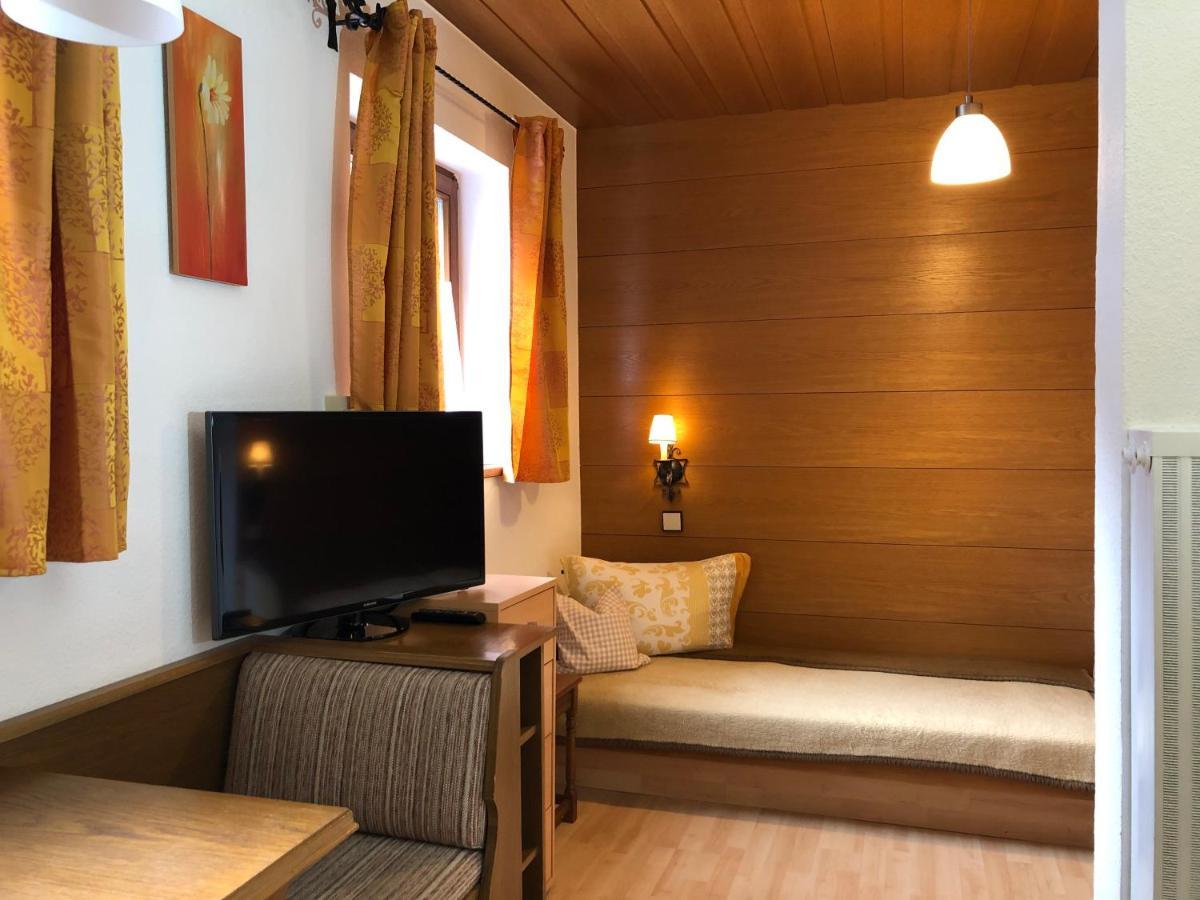 Gaestehaus Am Kurparkweg Ξενοδοχείο Reit im Winkl Εξωτερικό φωτογραφία