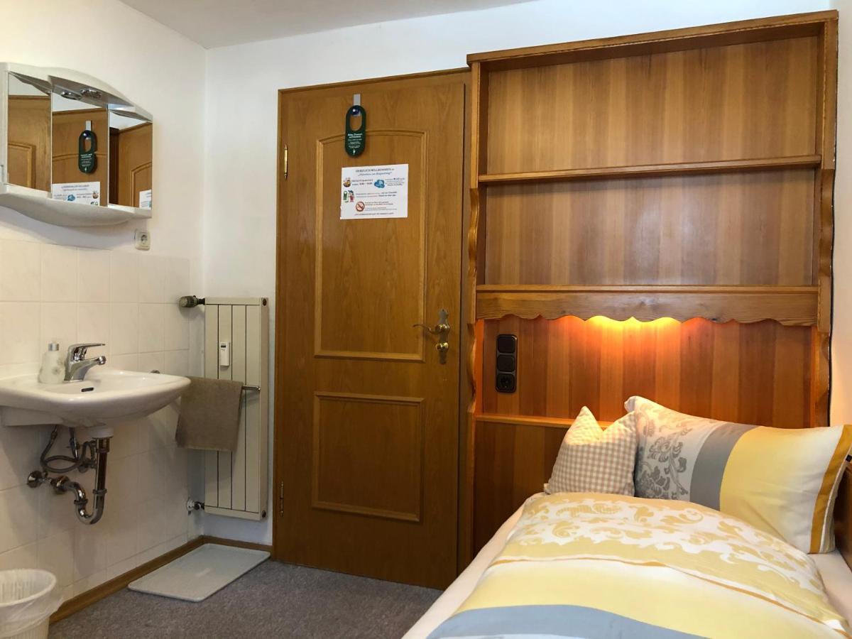 Gaestehaus Am Kurparkweg Ξενοδοχείο Reit im Winkl Εξωτερικό φωτογραφία