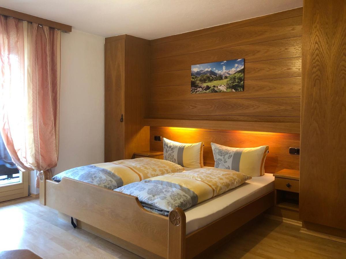Gaestehaus Am Kurparkweg Ξενοδοχείο Reit im Winkl Εξωτερικό φωτογραφία