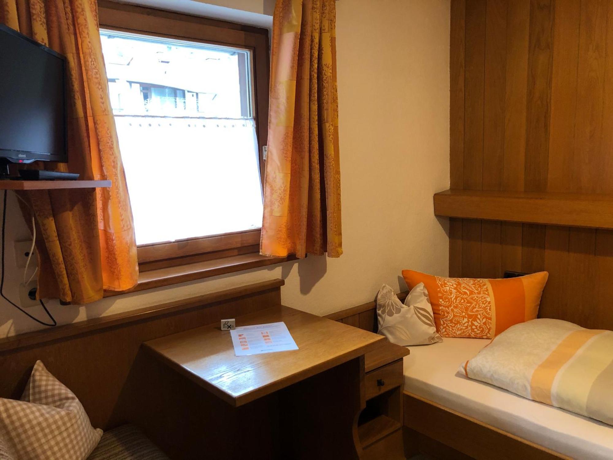 Gaestehaus Am Kurparkweg Ξενοδοχείο Reit im Winkl Δωμάτιο φωτογραφία
